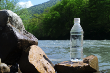 Apa Alcalină: 5 beneficii incredibile pentru organism