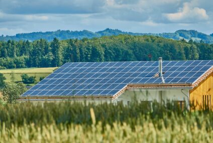 Cum alegi cele mai bune baterii pentru panouri fotovoltaice?