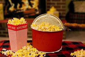 distributia din the intern